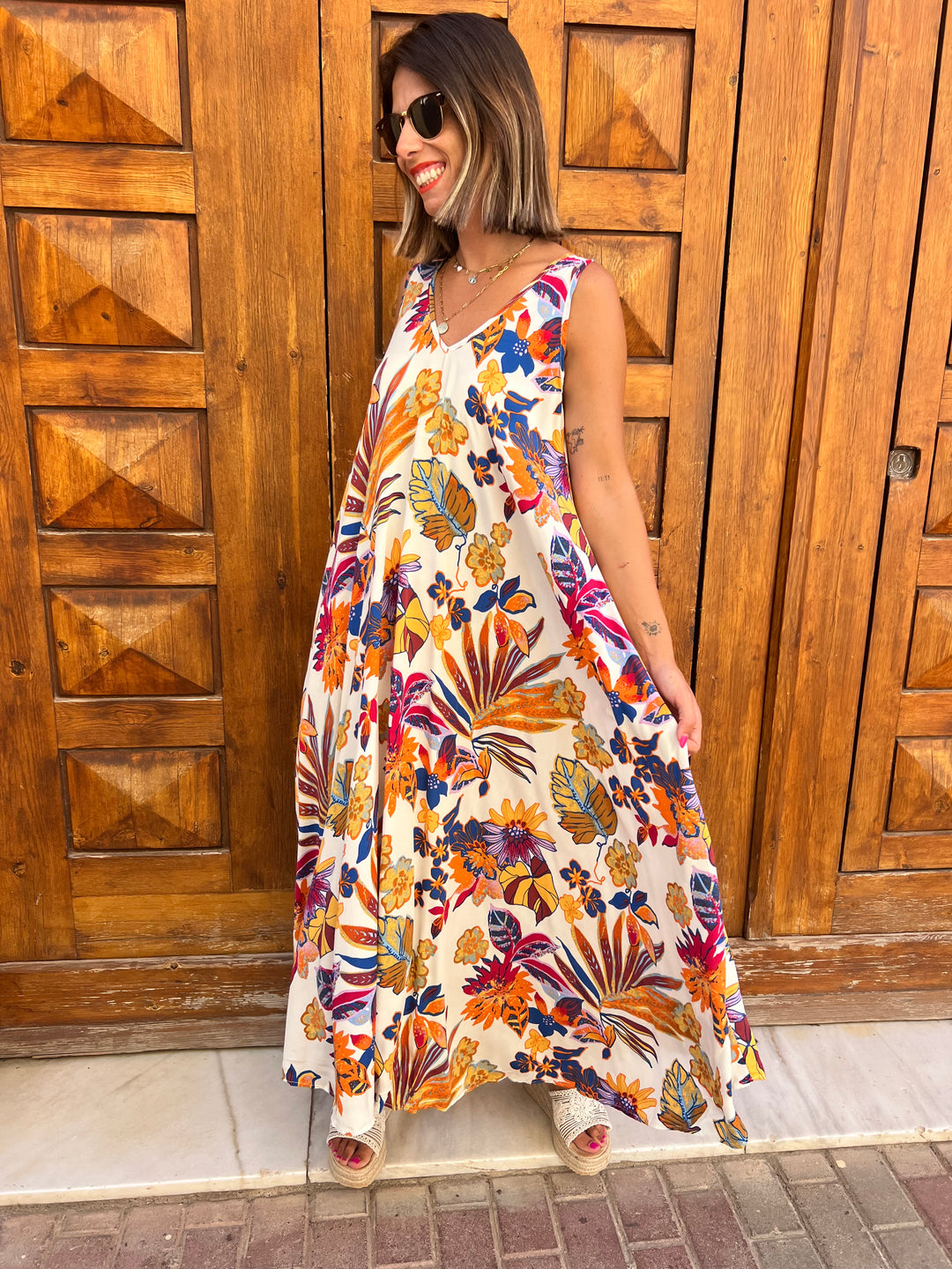 Vestido Violeta beige