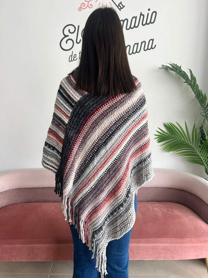 Poncho Ruth gris oscuro