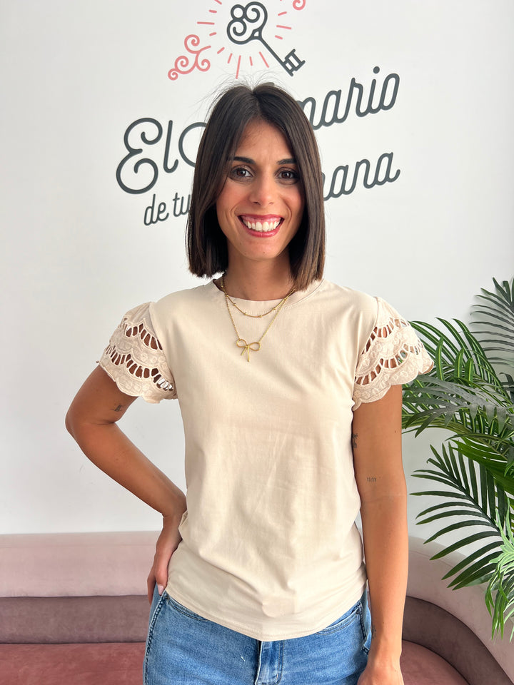 Camiseta Sara beige