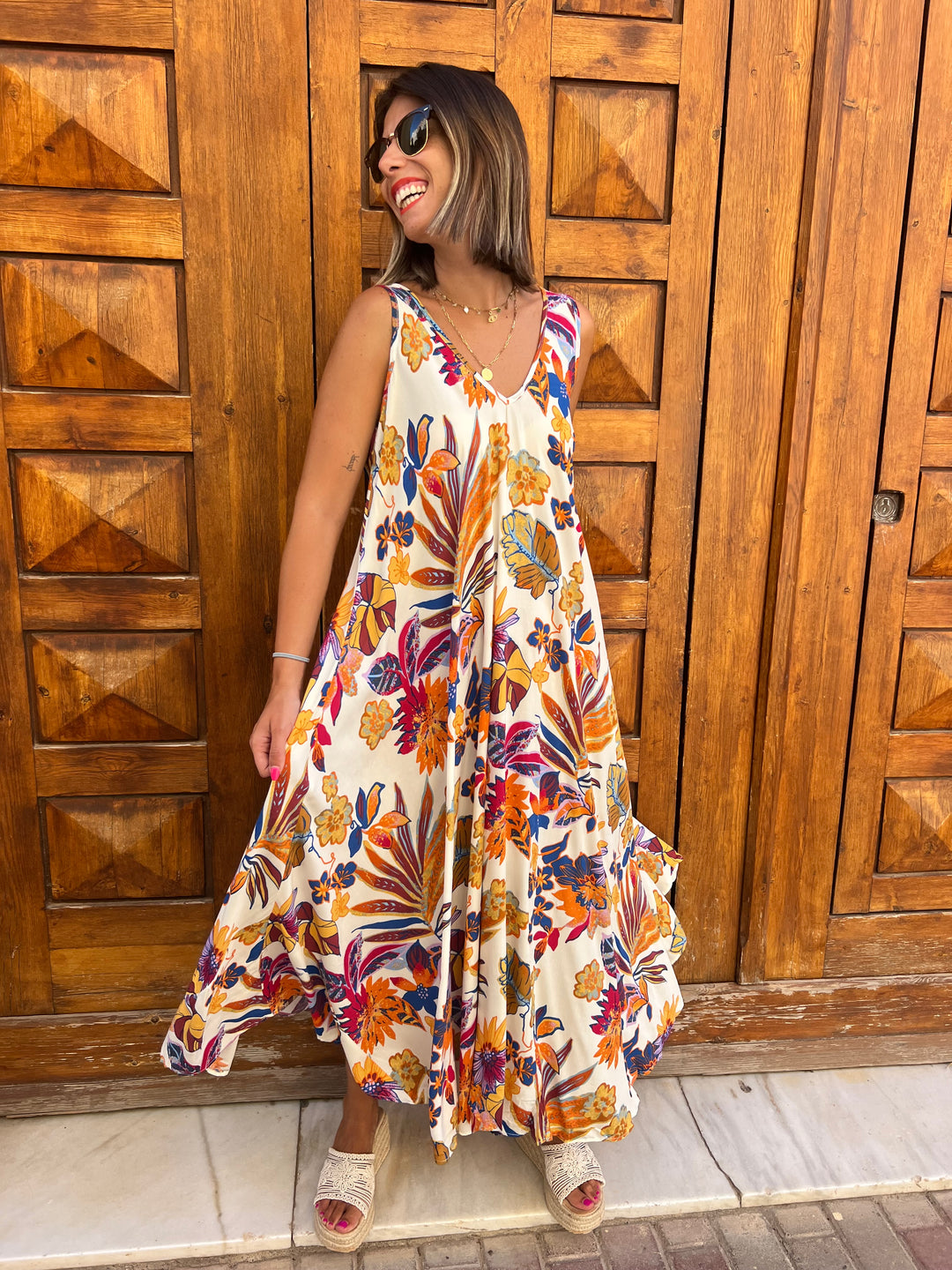 Vestido Violeta beige