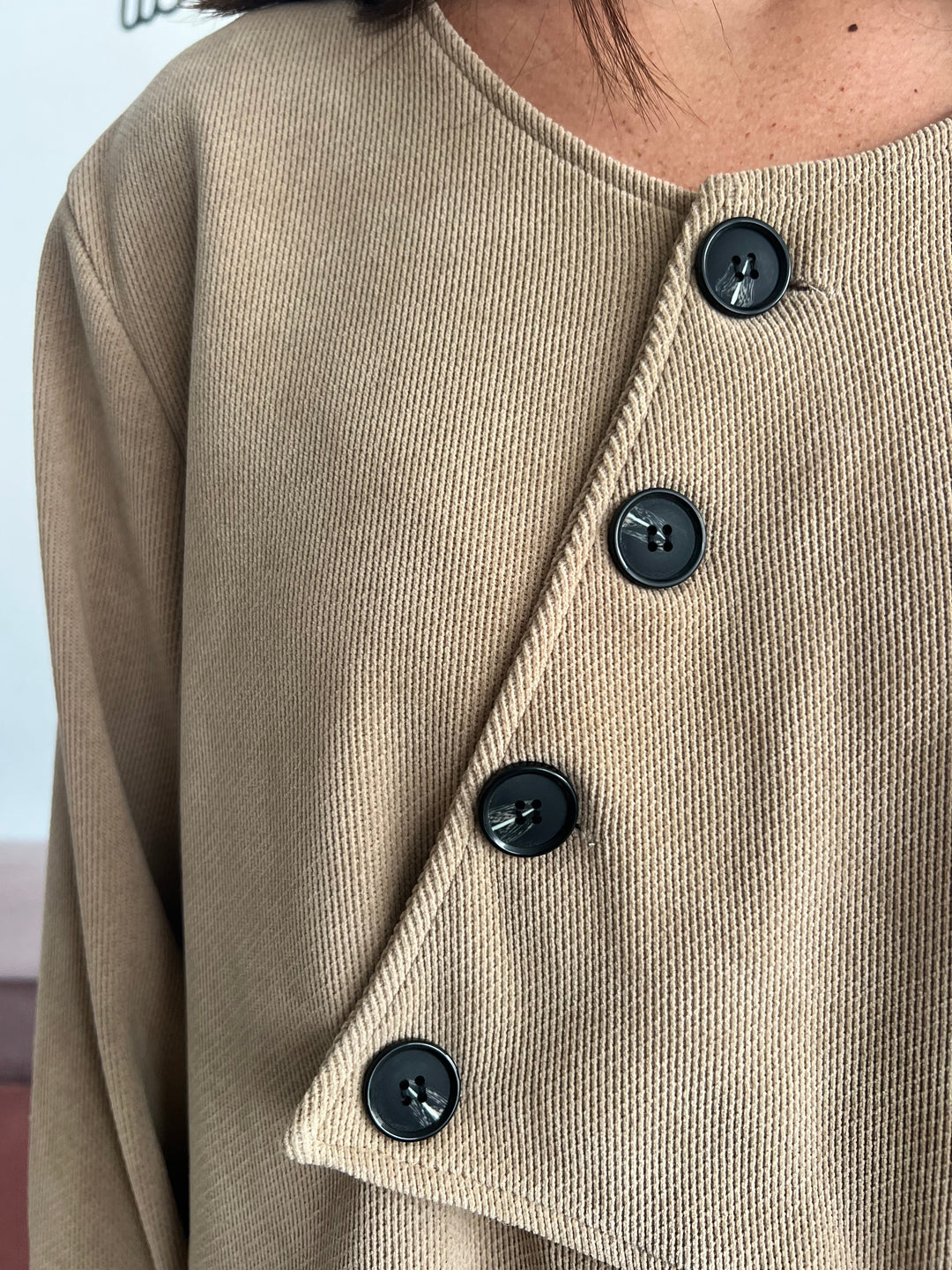 Chaqueta Mamen beige oscuro