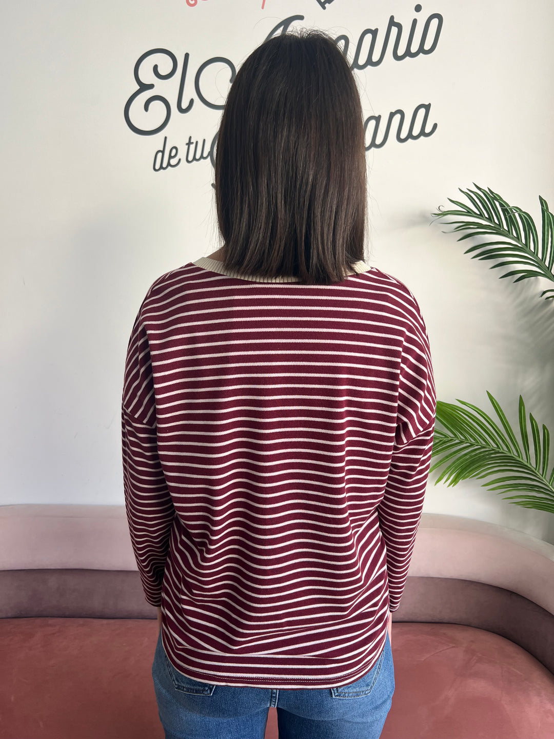 Camiseta Sofía Burdeos