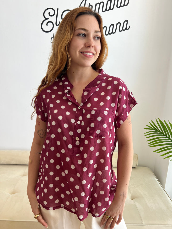 Blusa Lunares bolsillo burdeos