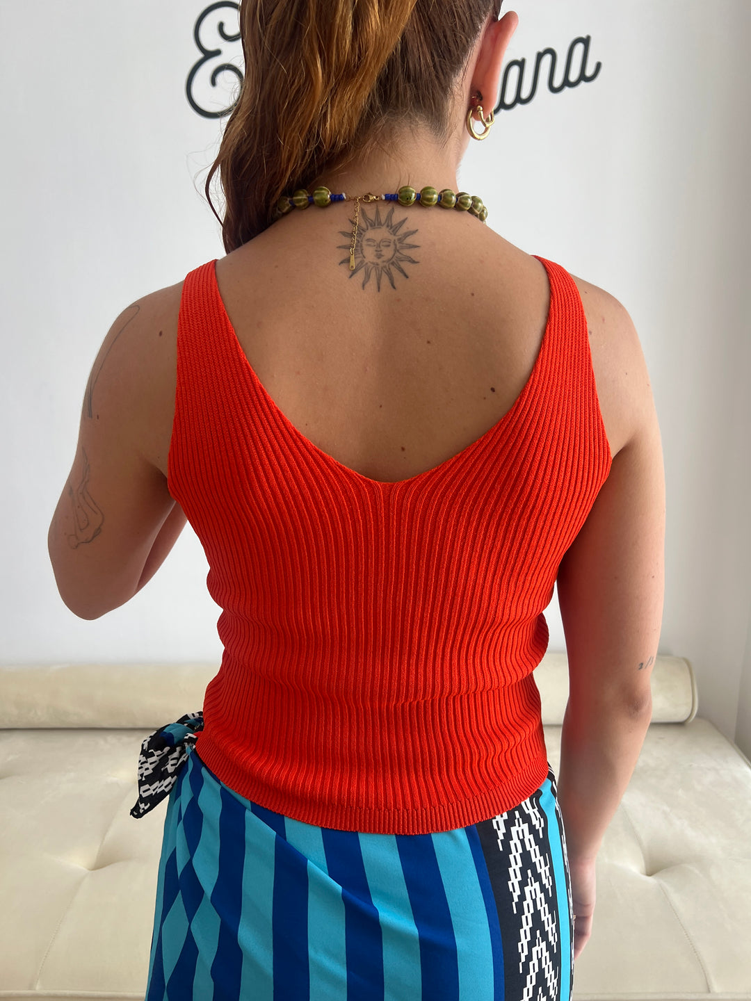 Top Alexa naranja