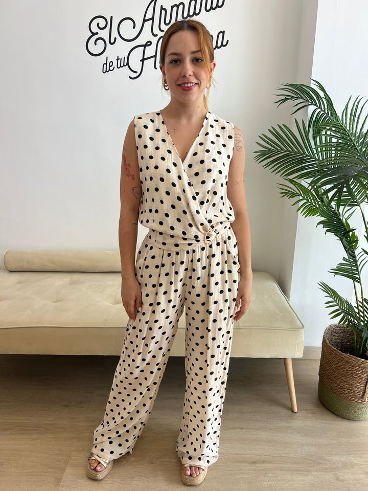 Conjunto Nazaret beige y negro