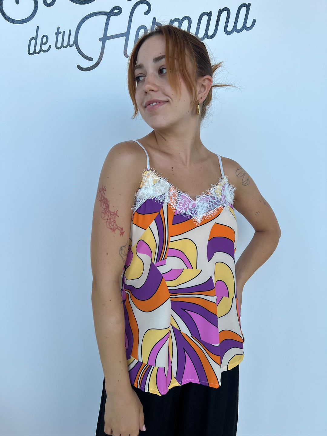 Top Morgan morado