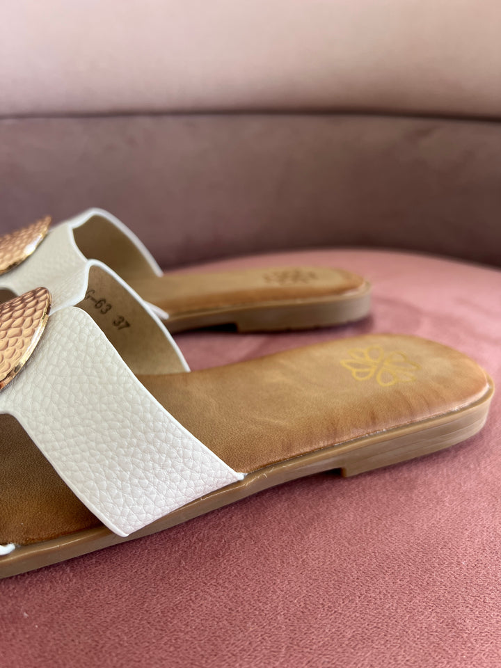 Sandalias White