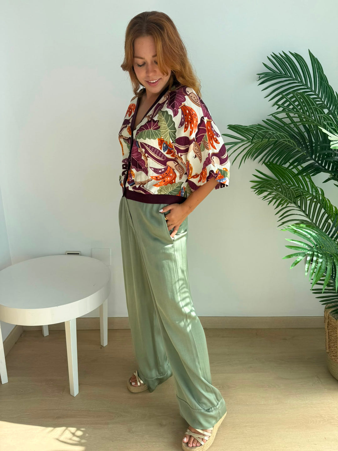 Pantalón Carmina verde militar