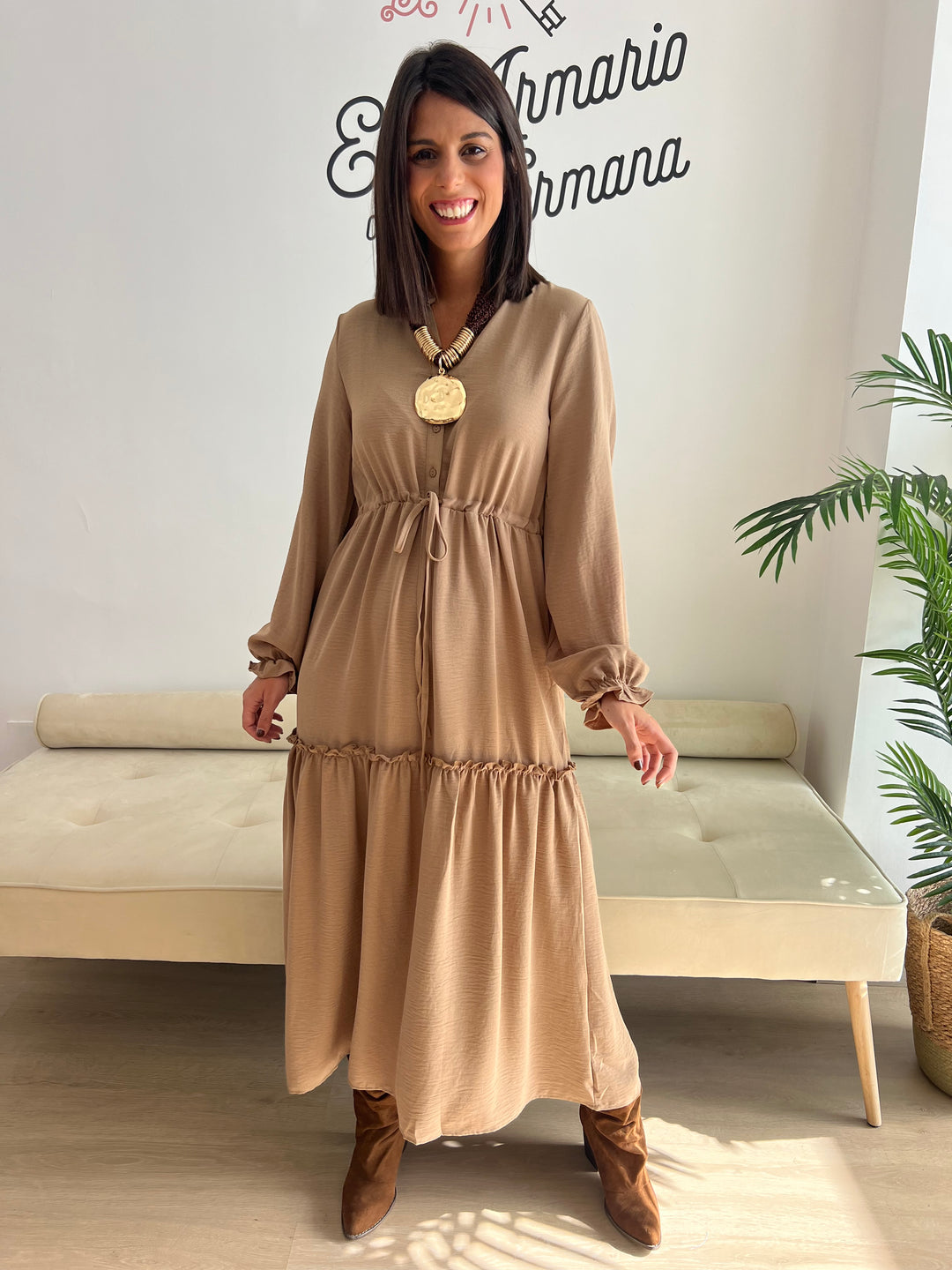 Vestido Hortensia beige