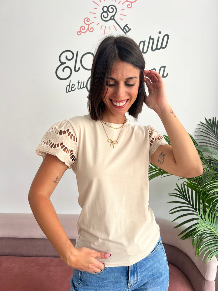 Camiseta Sara beige