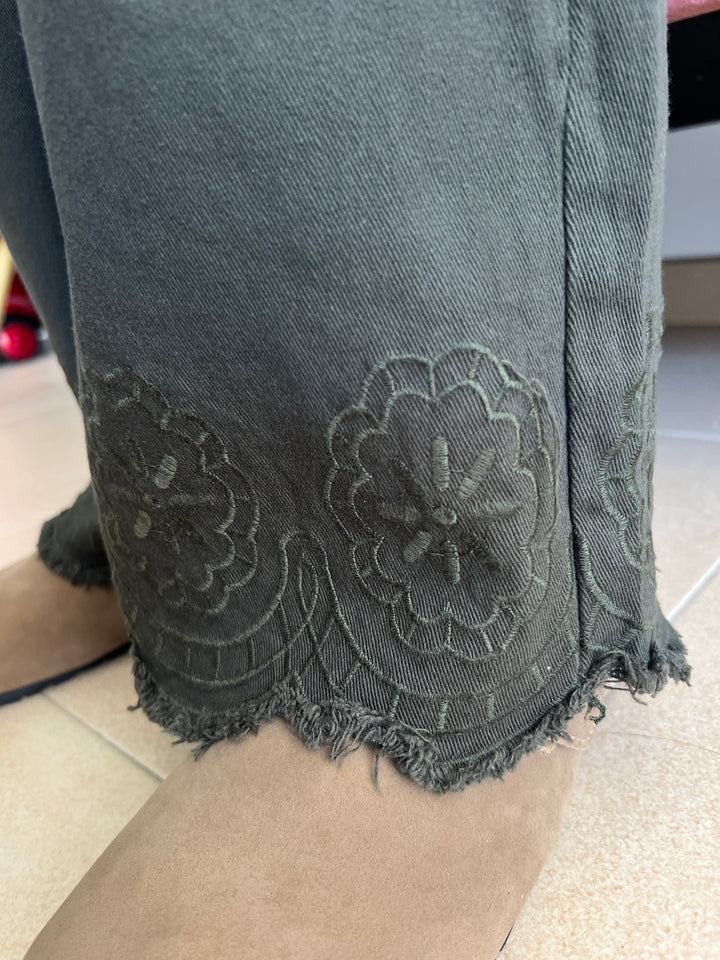 Pantalón Yurena verde oscuro
