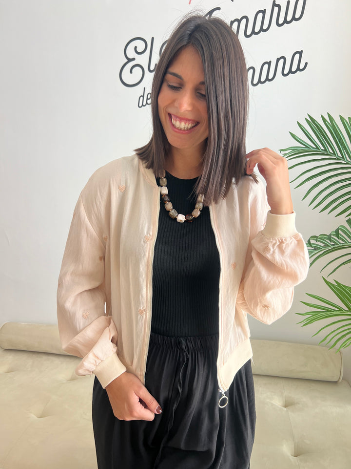 Chaqueta Corazones beige