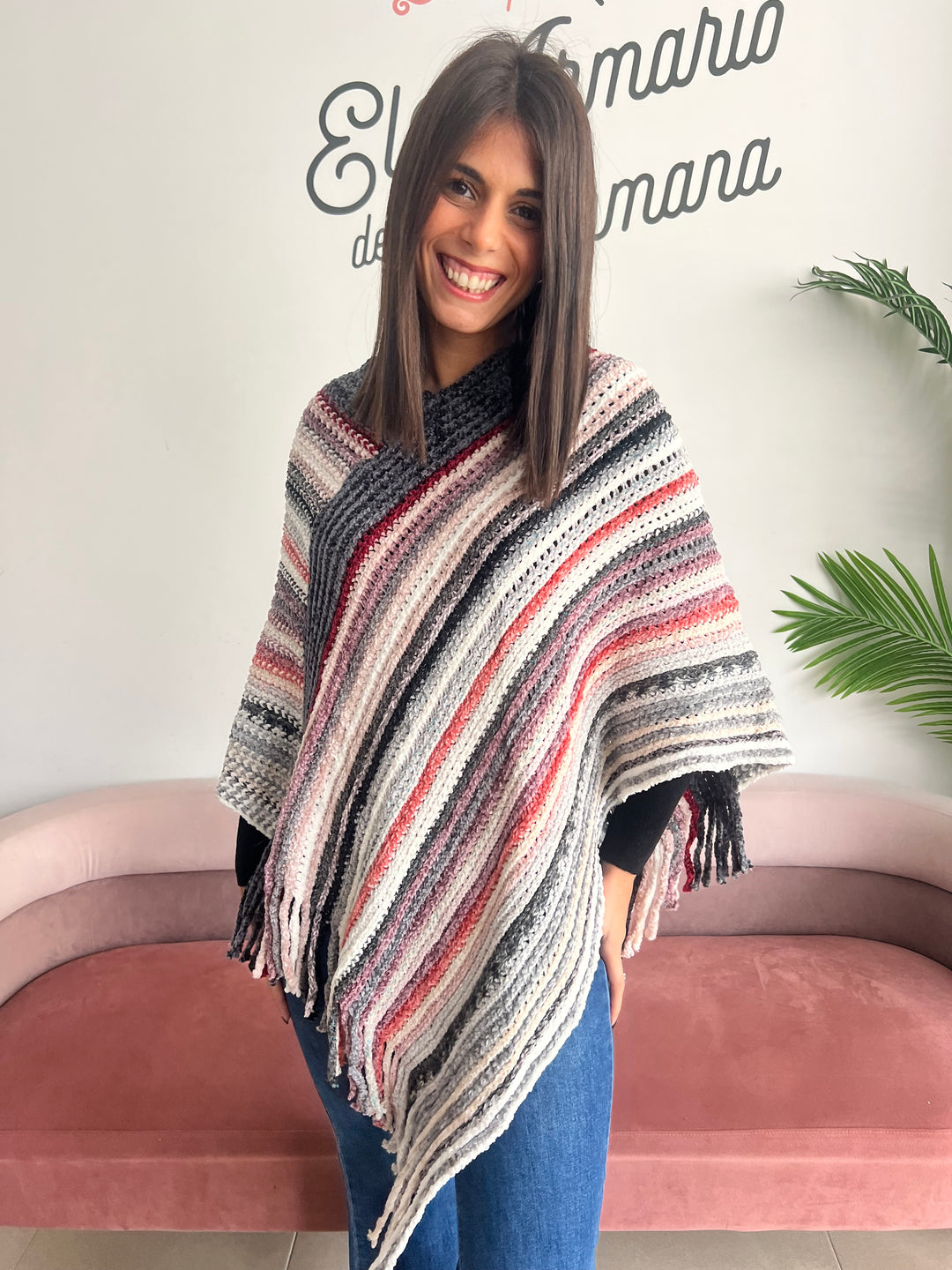 Poncho Ruth gris oscuro