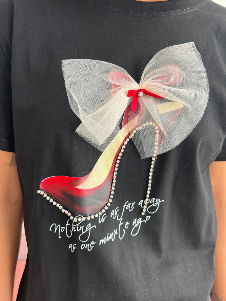 Camiseta Tacón negro