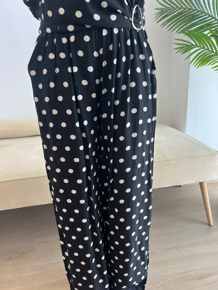 Conjunto Nazaret negro y blanco