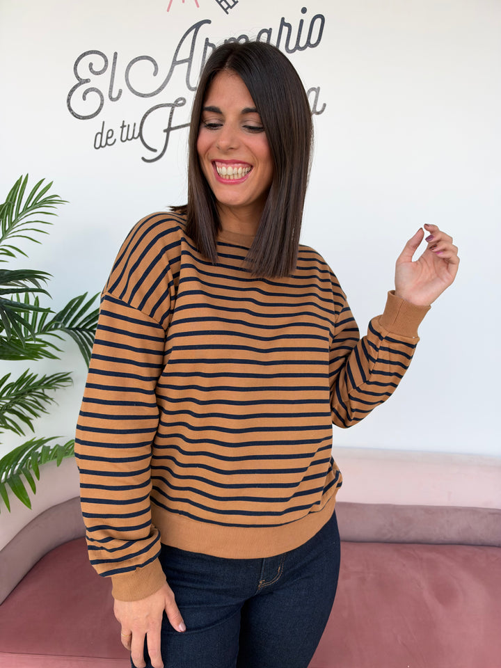 Sudadera Berlín camel