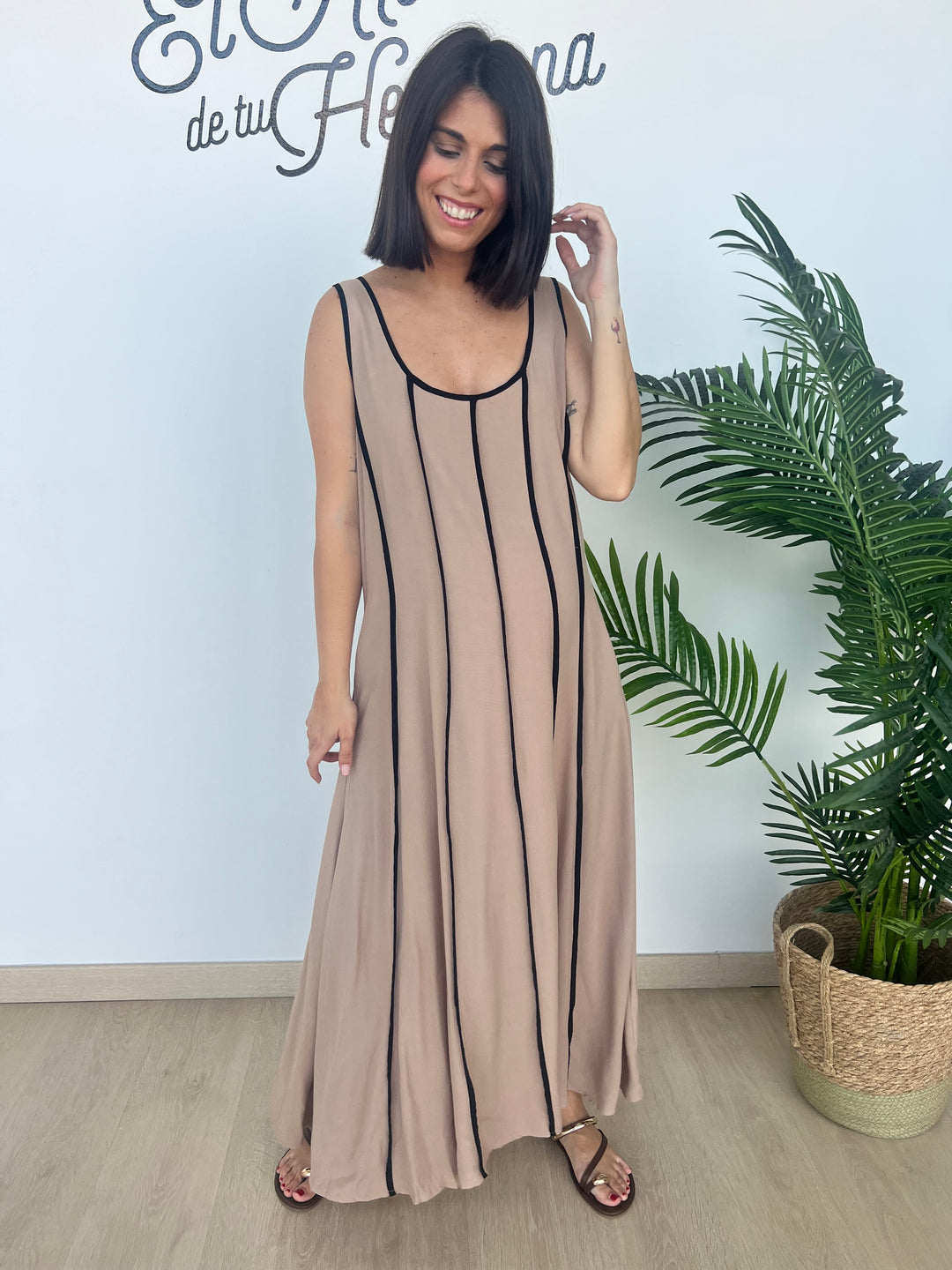 Vestido Woman camel