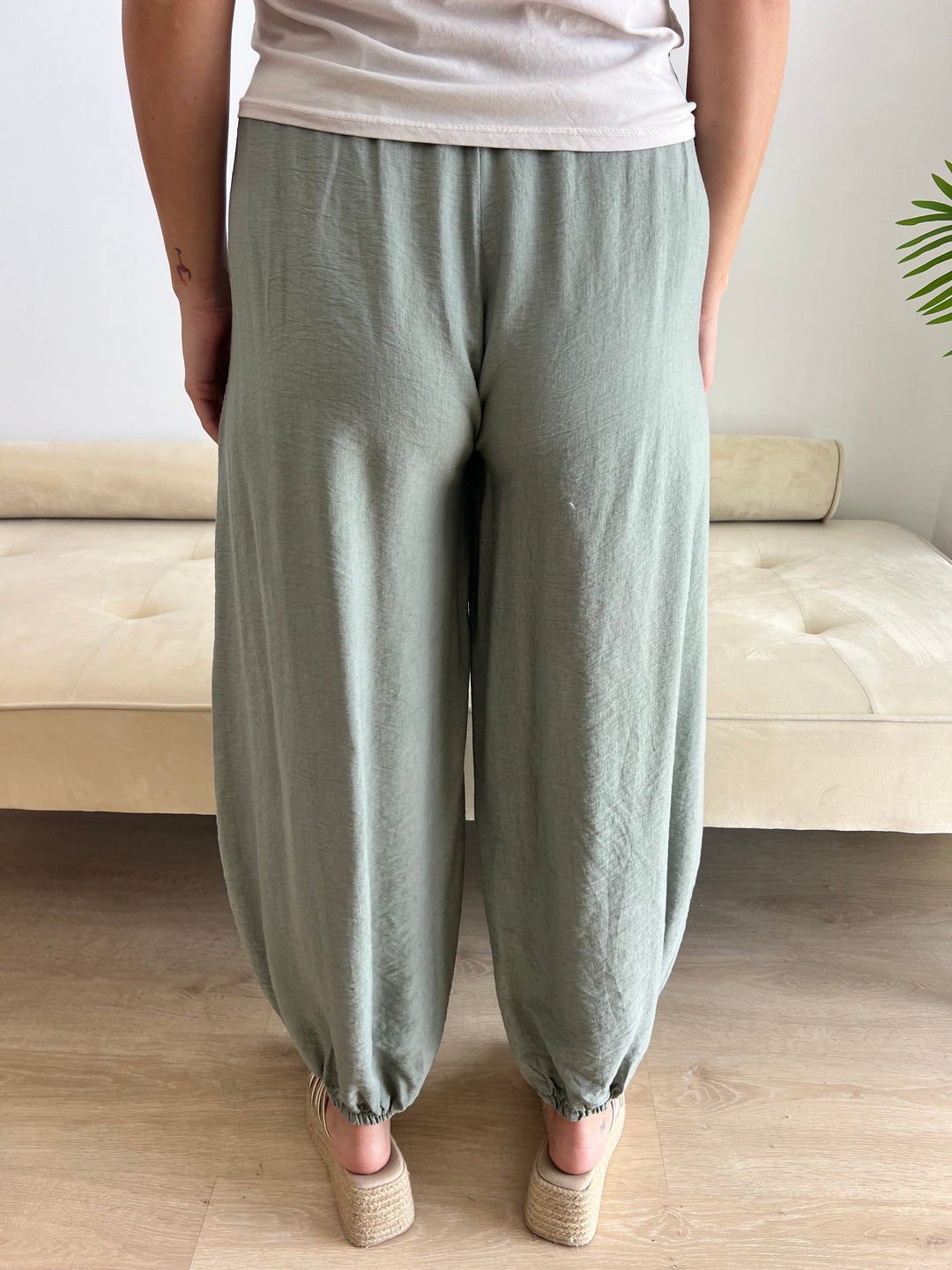 Pantalón Bombacho verde militar