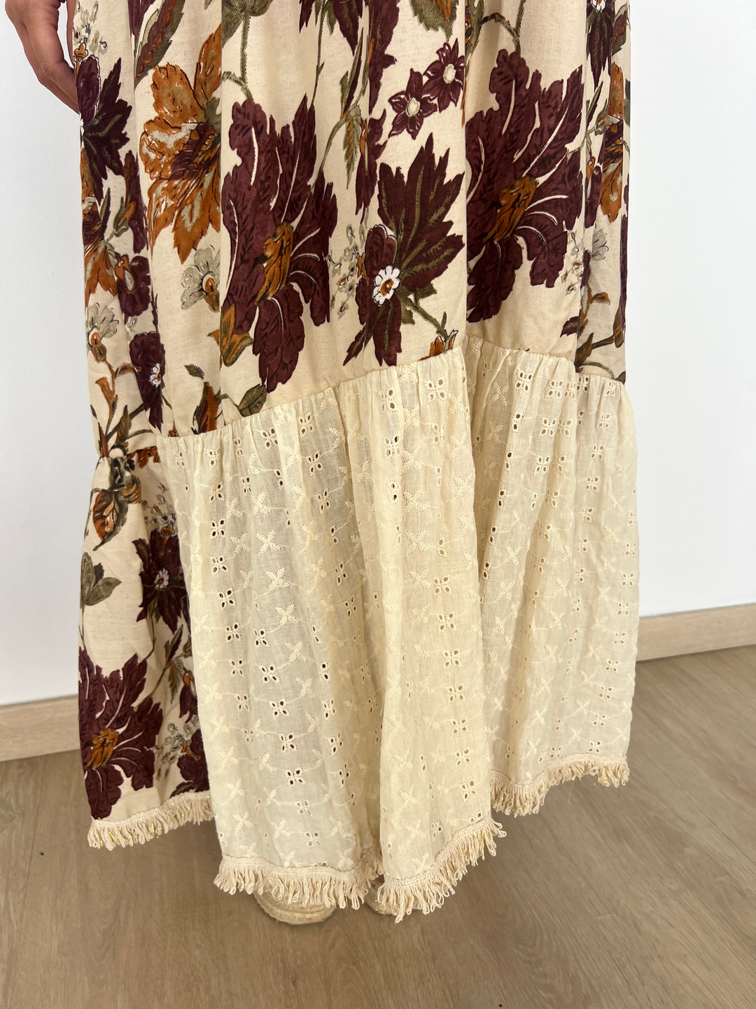 Vestido Manvi beige