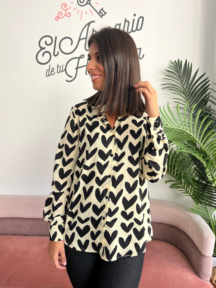 Camisa Corazones