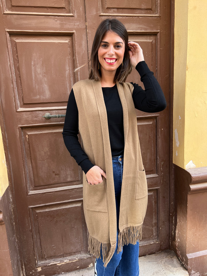 Chaleco Daly camel