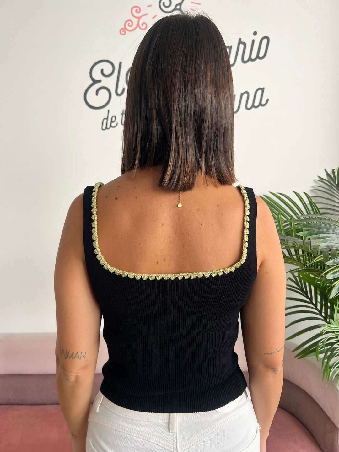 Top Mireia negro