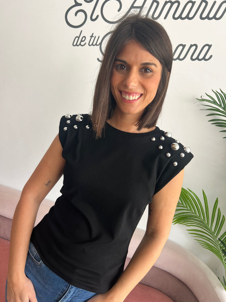 Camiseta Tachuelas negro