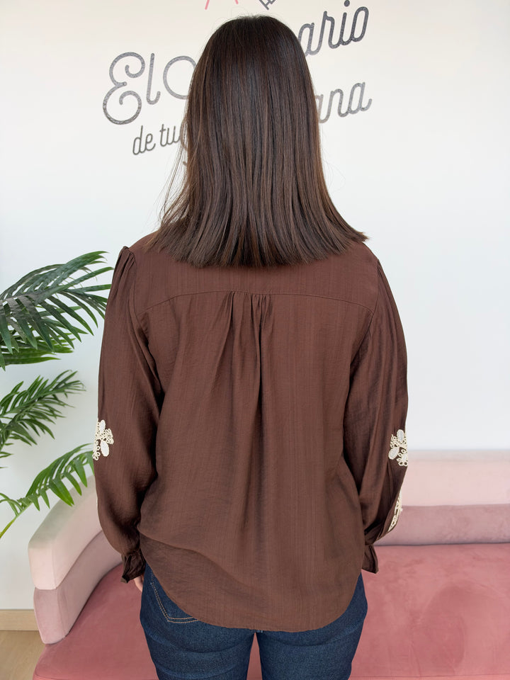 Camisa Violeta marrón