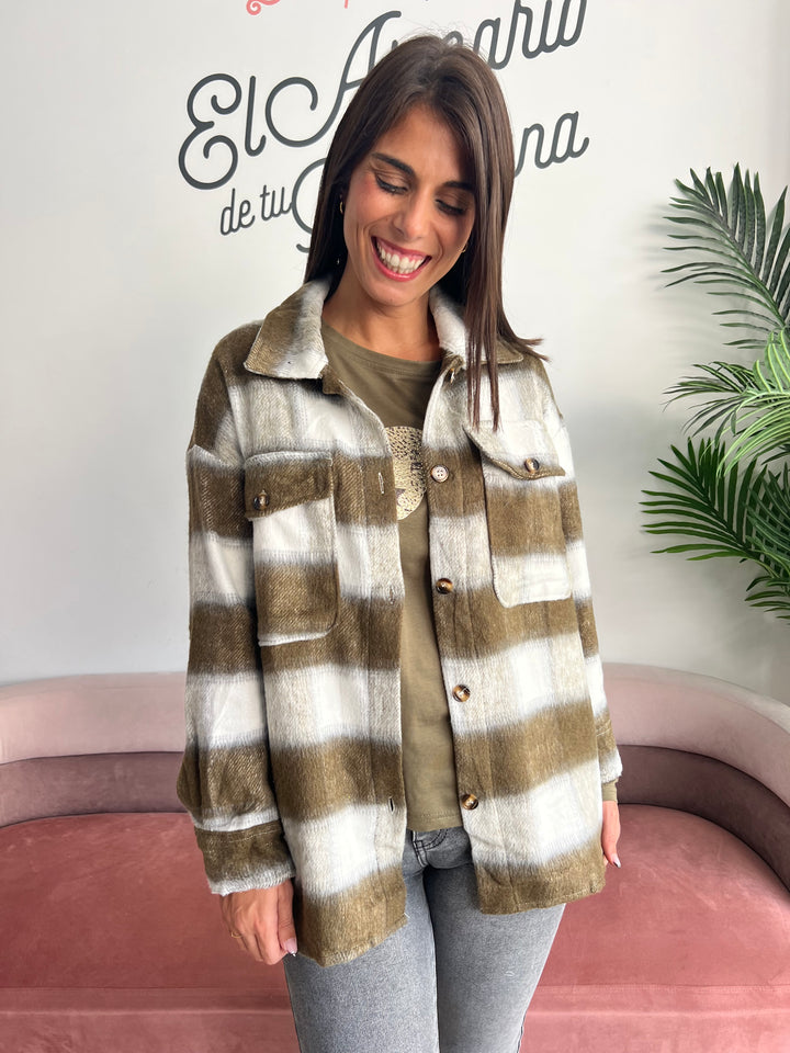 Chaqueta Natalia verde militar