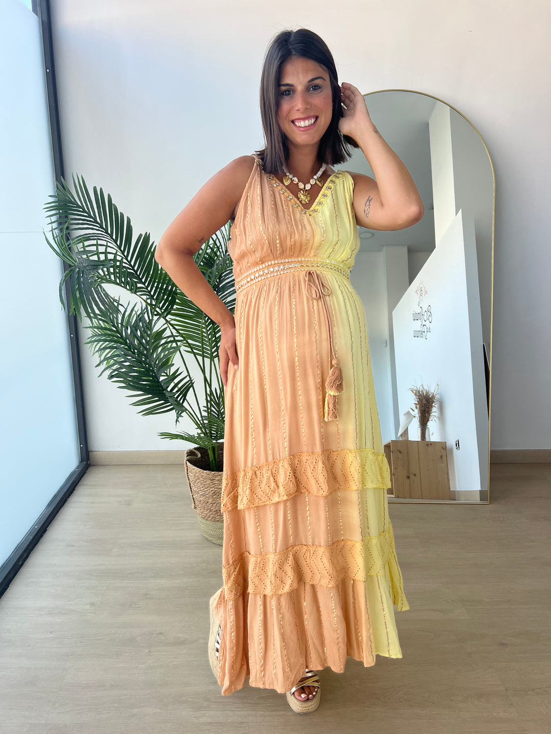 Vestido Tulum largo amarillo y camel