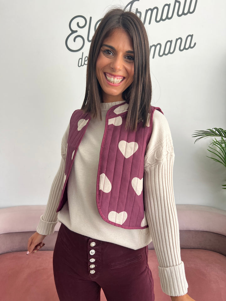 Chaleco Corazones berenjena