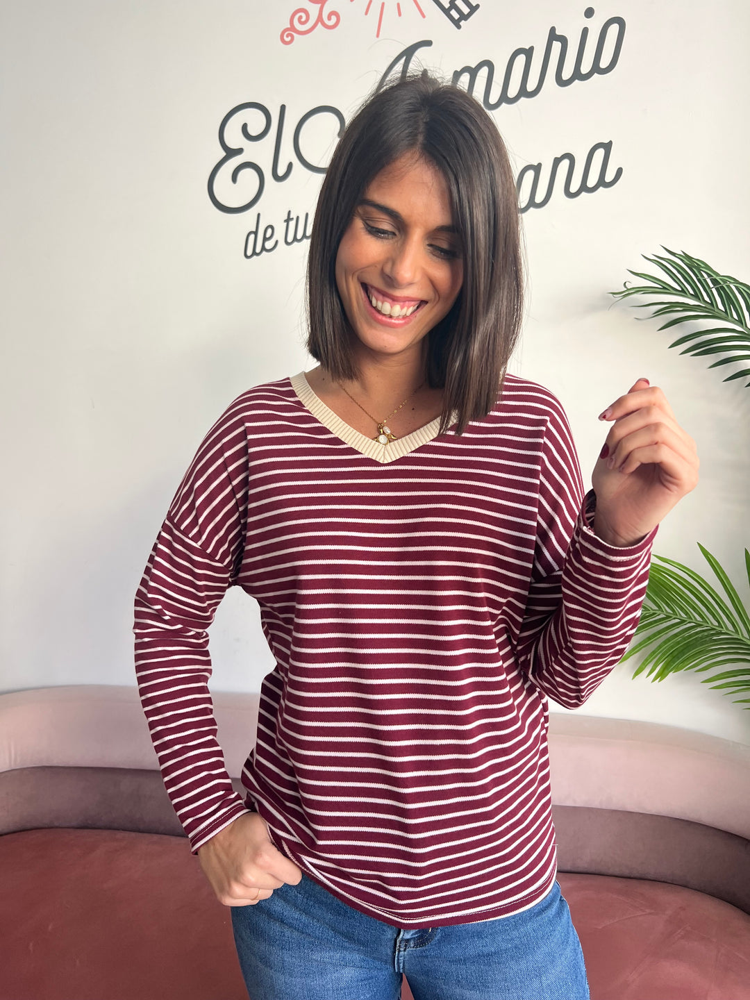 Camiseta Sofía Burdeos