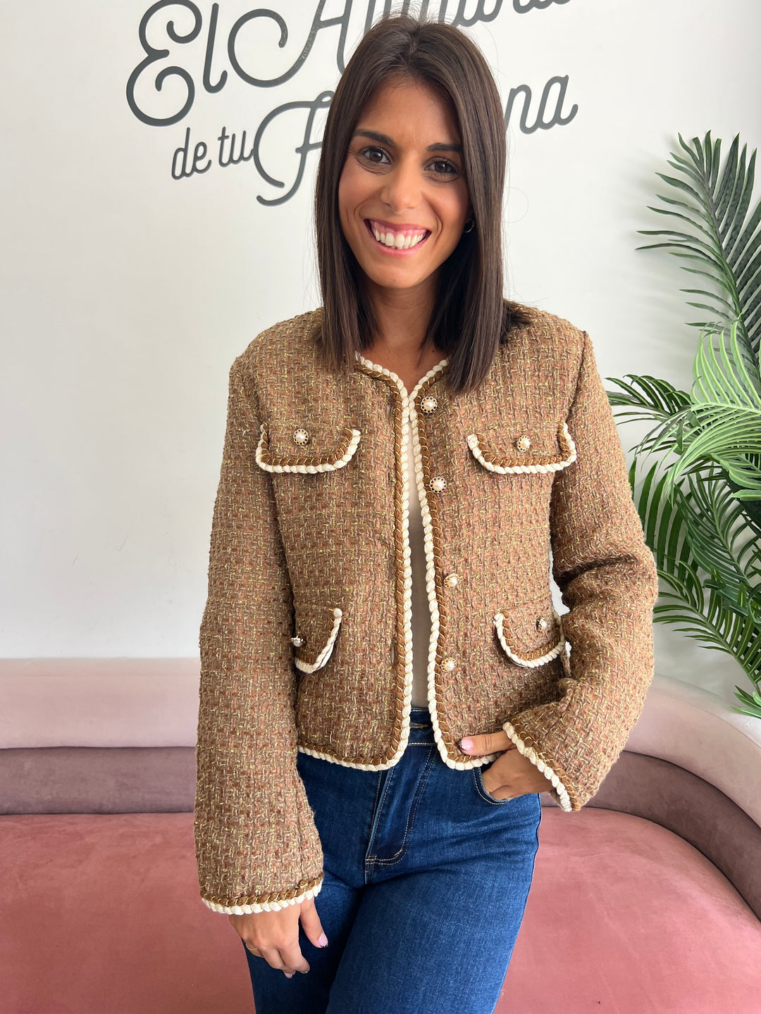 Chaqueta Mireia camel