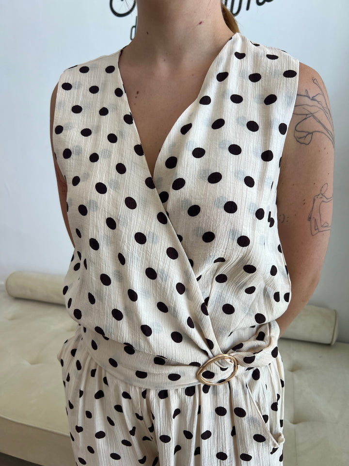 Conjunto Nazaret beige y marrón