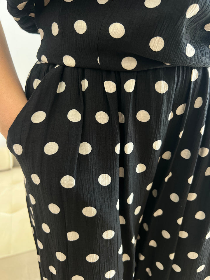 Conjunto Nazaret negro y blanco