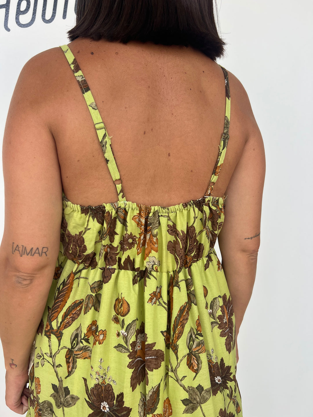 Vestido Manvi pistacho