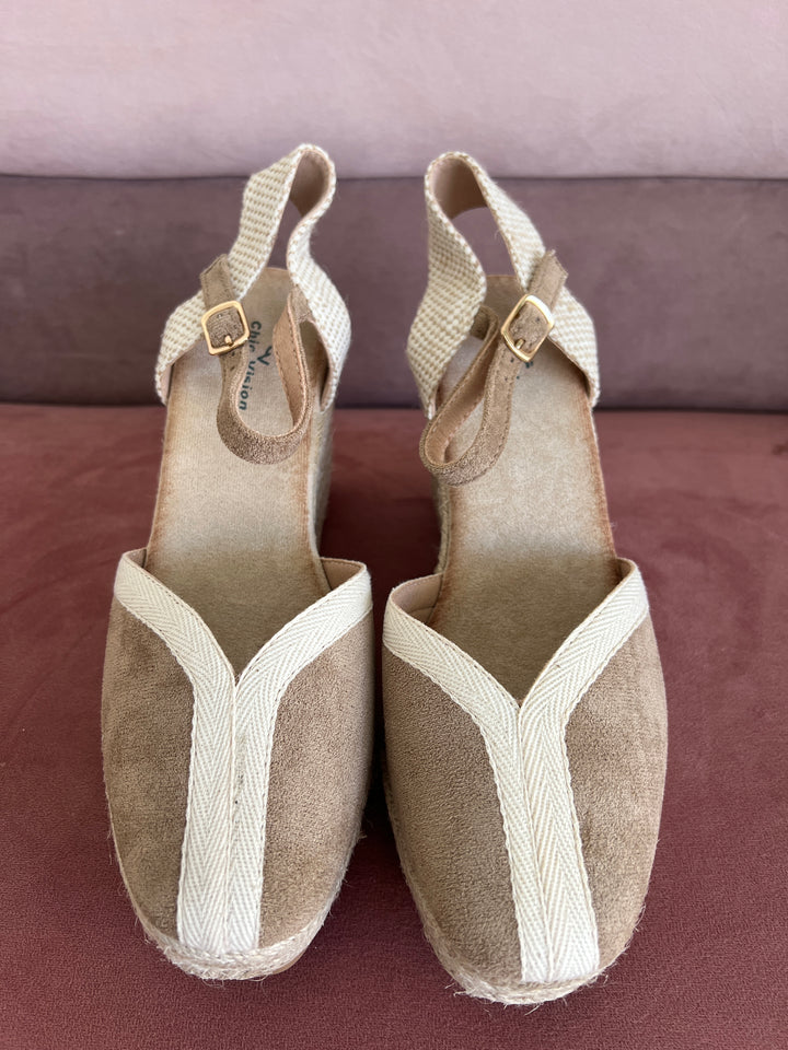 Cuñas Olivia