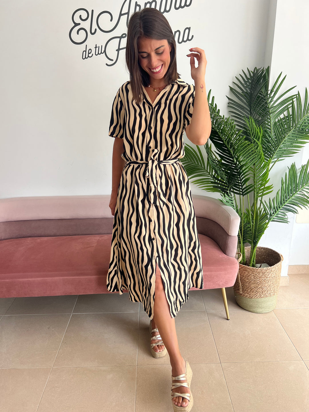 Vestido Puri camel cinturón