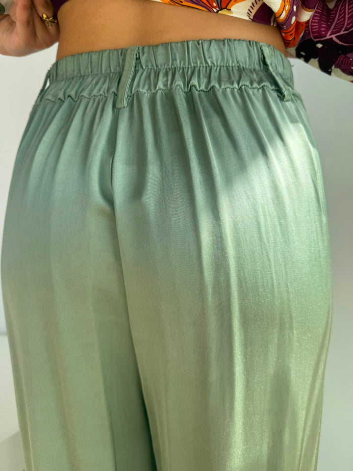 Pantalón Carmina verde militar