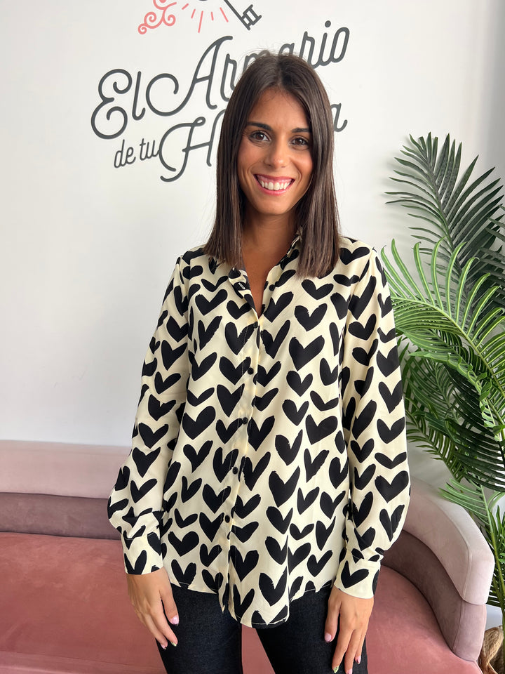 Camisa Corazones