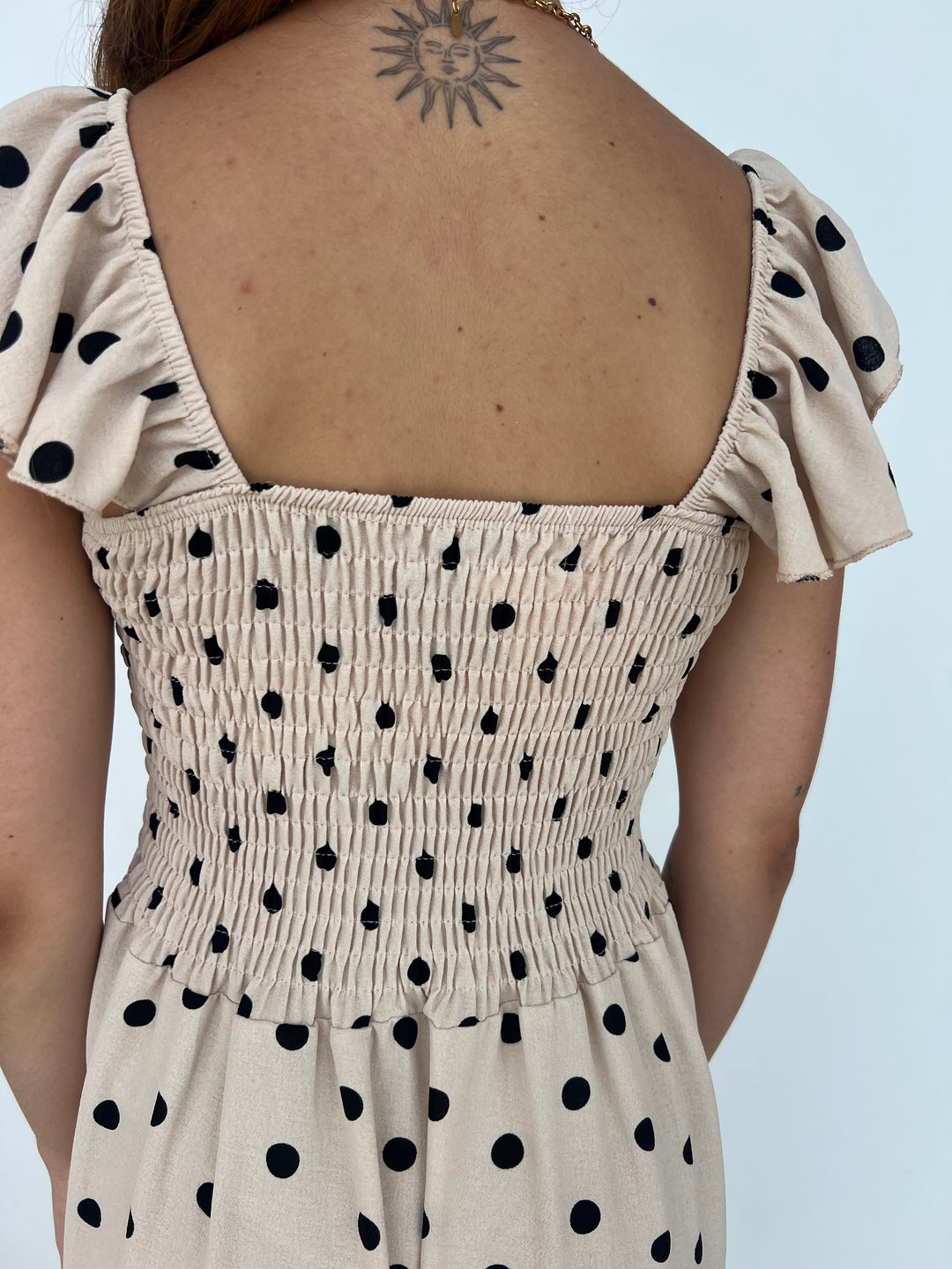 Vestido Violeta beige