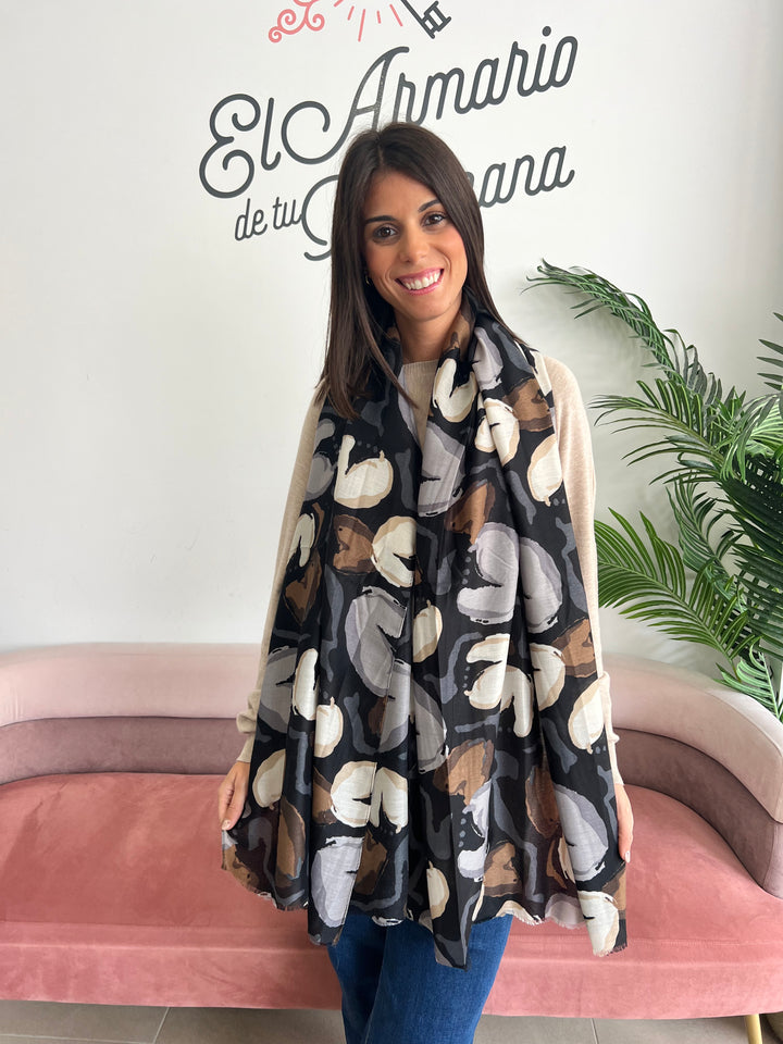 Pañuelo corazones negro