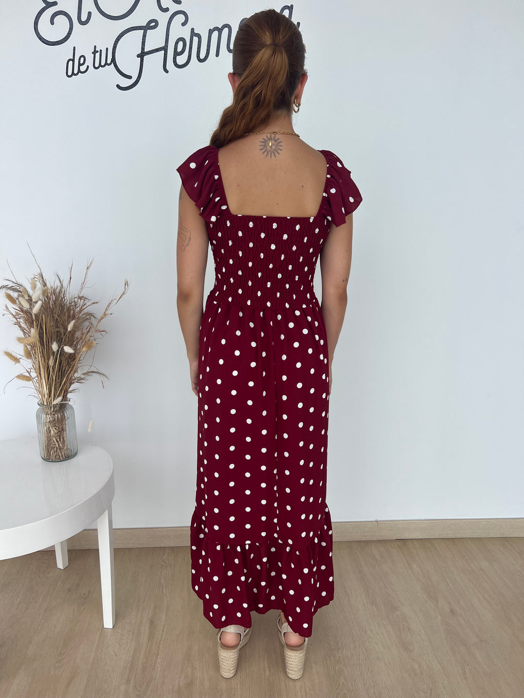 Vestido Violeta burdeos
