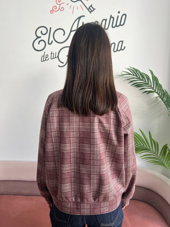 Chaqueta Daila berenjena