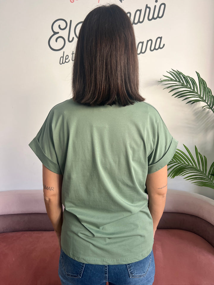 Camiseta Outside verde militar