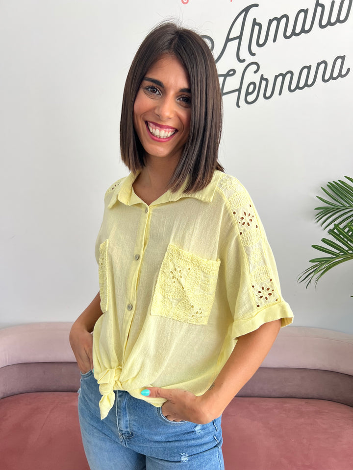Camisa Martina amarillo claro