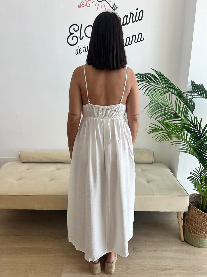 Vestido Flor blanco (PREVENTA) Todos los pedidos que tengan este producto saldrán el viernes día 5 de junio
