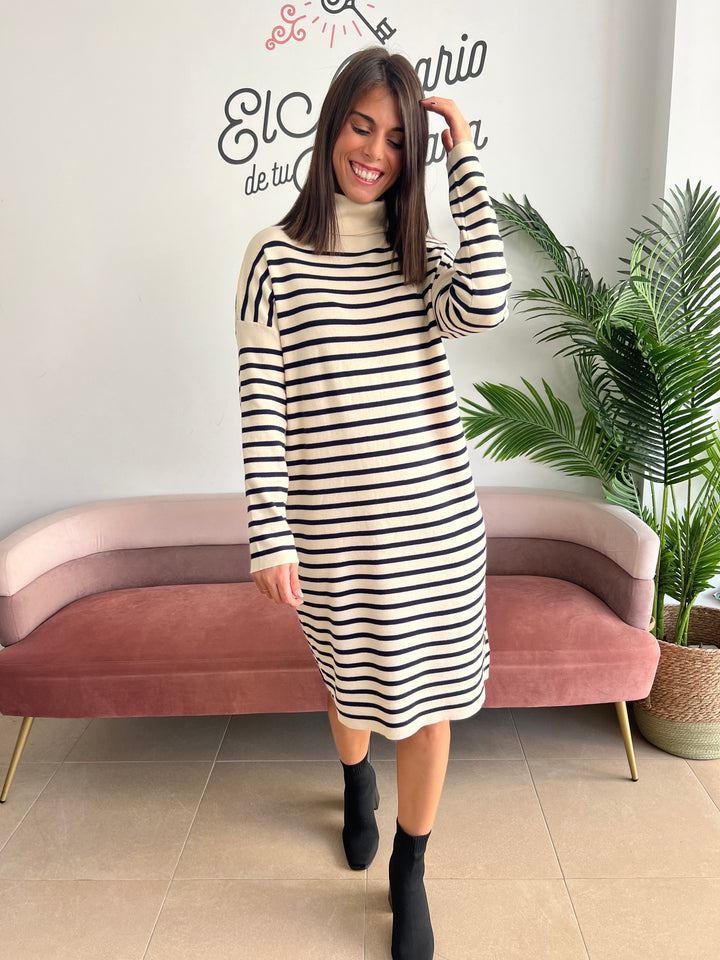 Vestido Maite beige y azul marino