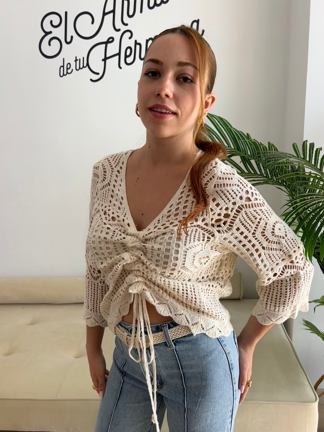 Top Micaela