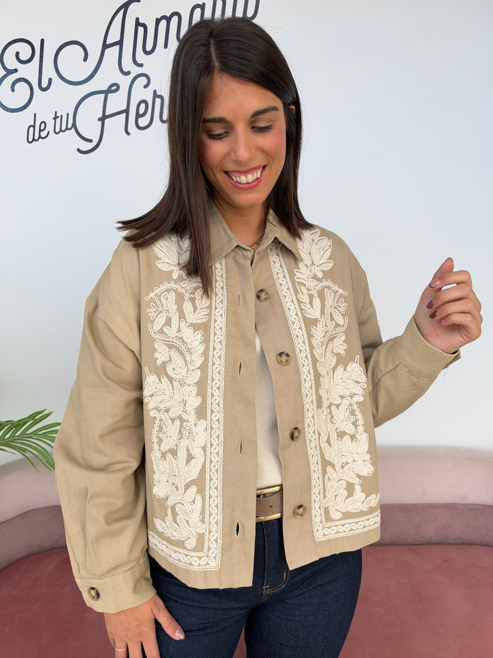 Chaqueta Roma beige